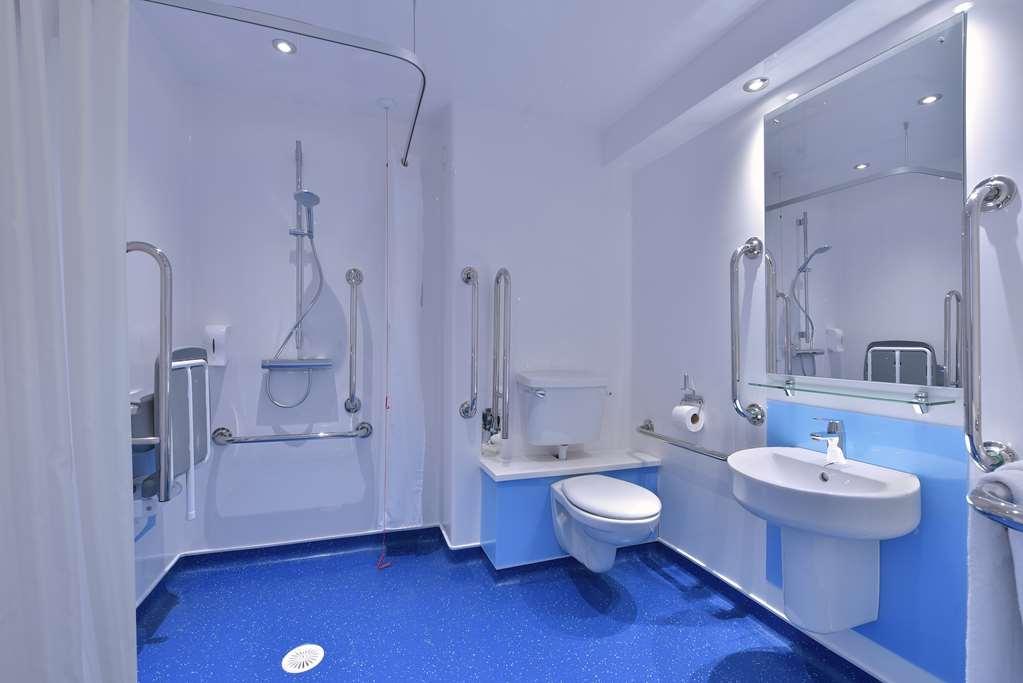 Travelodge Харлоу Номер фото